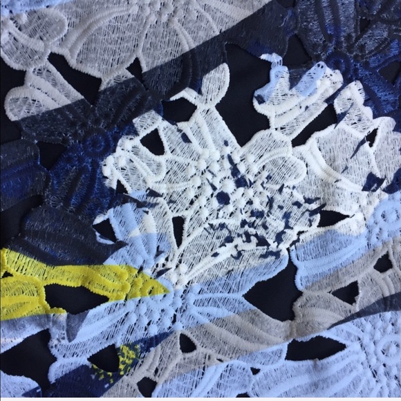 NWT BARIII lace floral Blouse Top XS - Picture 2 of 5